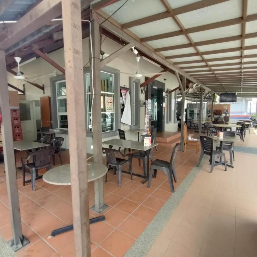 Cozzy Motel Malacca Buitenkant foto
